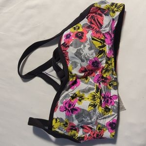 VS Wired sports bra thin padding